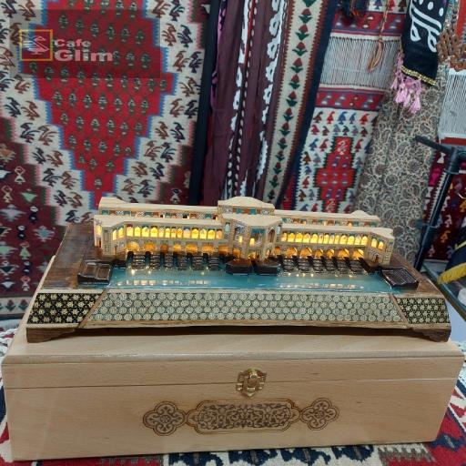    ماکت دست ساز چوبی خاتم کاری شده پل خواجو 3