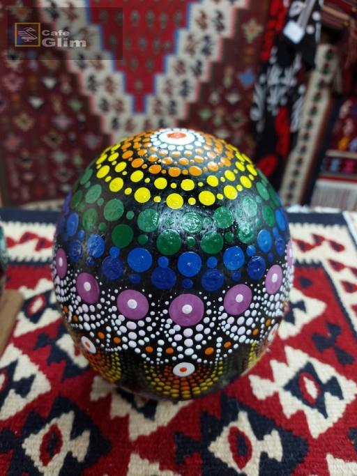 تخم شترمرغ نقطه کوبی شده طرح ژولیوس سزار