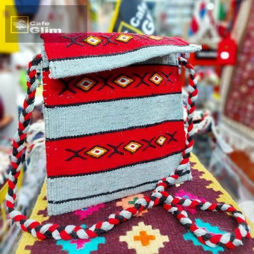 کیف گلیم دست بافت طرح شنل قرمزی کد 1158