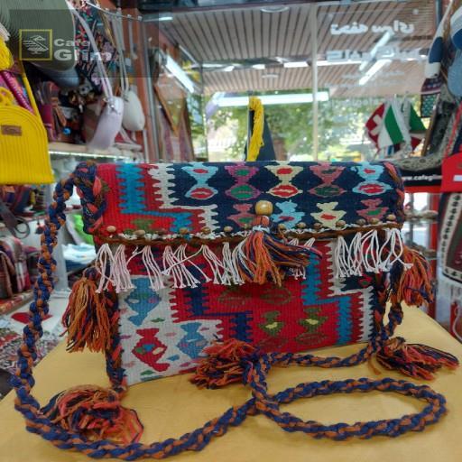 کیف گلیم دست بافت اصیل هرسین طرح عروسک کد 1190